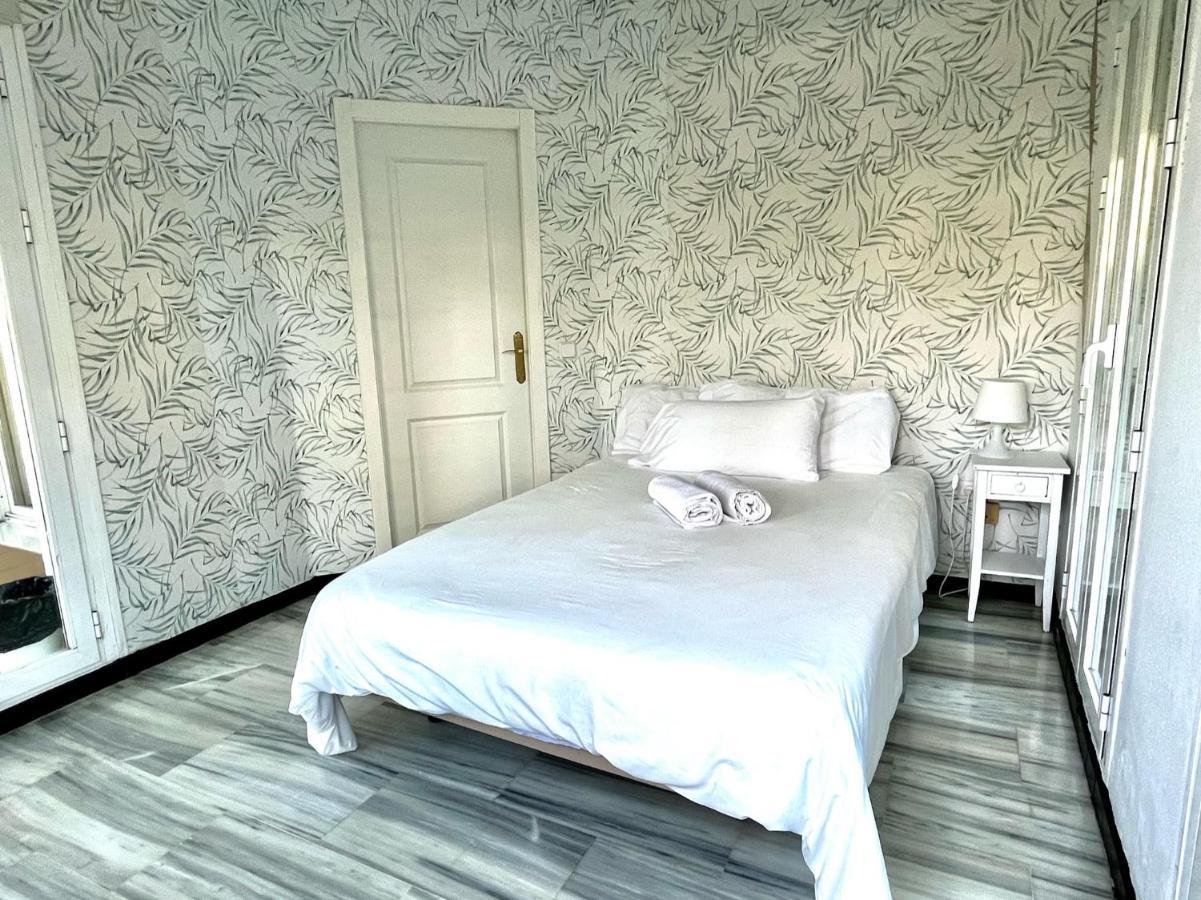Puerto Banus With Private Garden Apartment Marbella Bagian luar foto